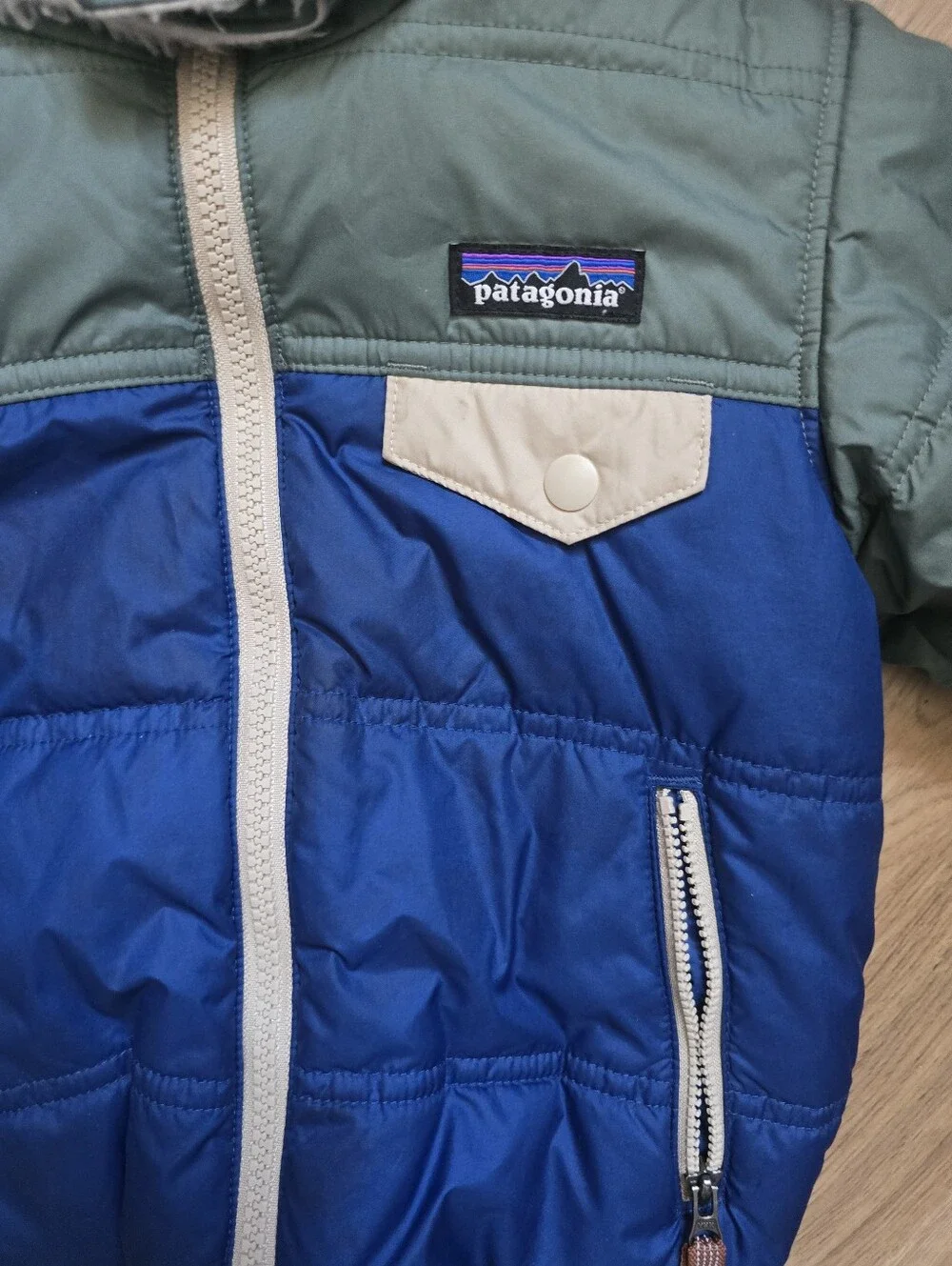 NWOT Patagonia Reversible Hooded Puffer Jacket 3T Blue Green Fleece Toddler